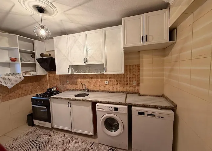 Liva * Айвалик